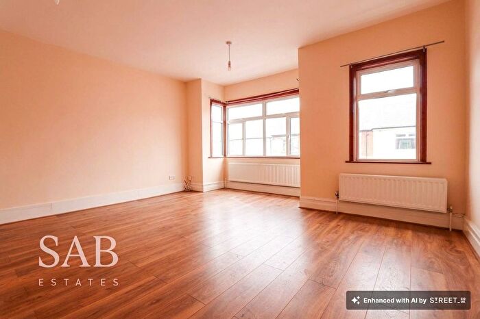 2 Bedroom Flat To Rent In Lady Margaret Road, Southall, UB1