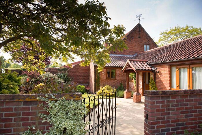 1 Bedroom Cottage To Rent In Ashmanhaugh, NR12