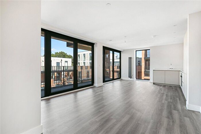 1 Bedroom Apartment For Sale In Brush House, Old Electricity Works, Campfield Road, St. Albans, AL1