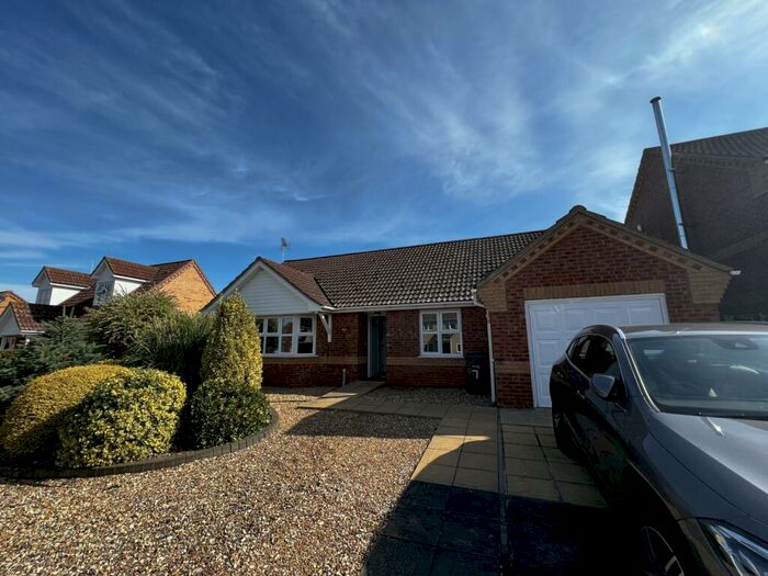 3 Bedroom Detached Bungalow To Rent In Burrow Drive, Lakenheath, Suffolk, IP27