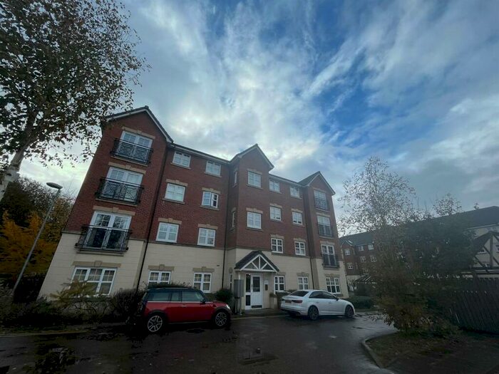 2 Bedroom Apartment To Rent In Astley Brook Close, Bolton, BL1