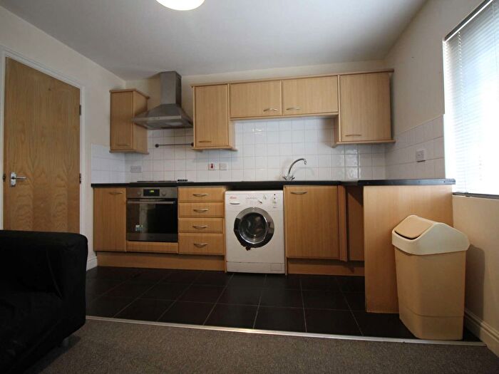 Studio To Rent In Firth Road, Beeston, Leeds, LS11