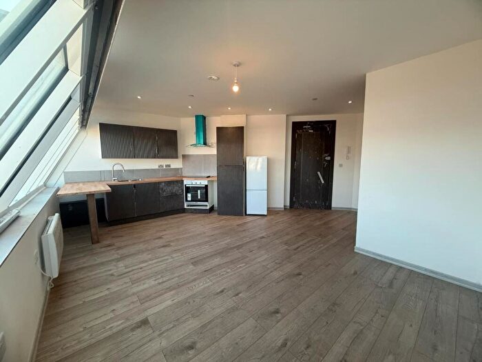 Studio To Rent In Midgate, City Centre, Peterborough, PE1