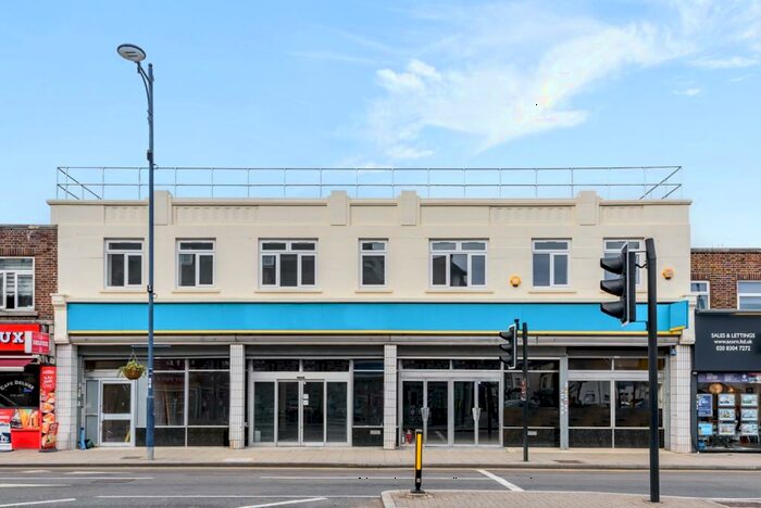 Flat To Rent In Bellegrove Road Welling, DA16