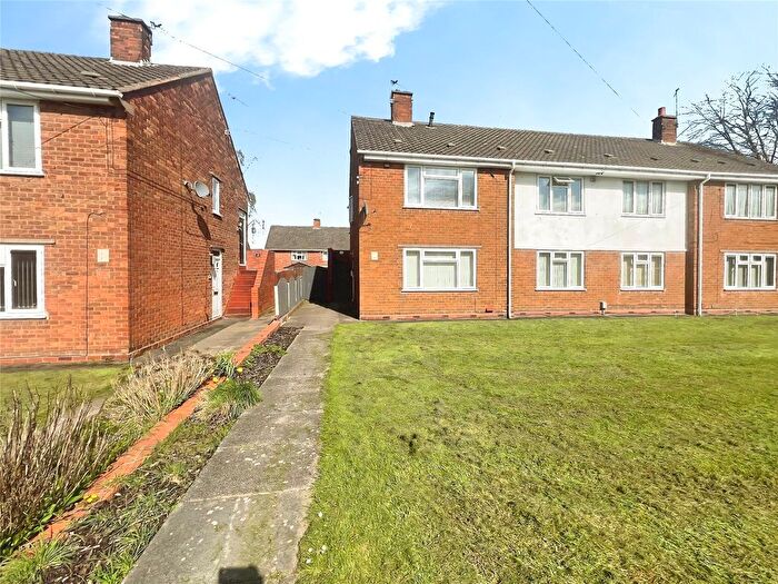 2 Bedroom Flat To Rent In Newman Avenue, Wolverhampton, West Midlands, WV4