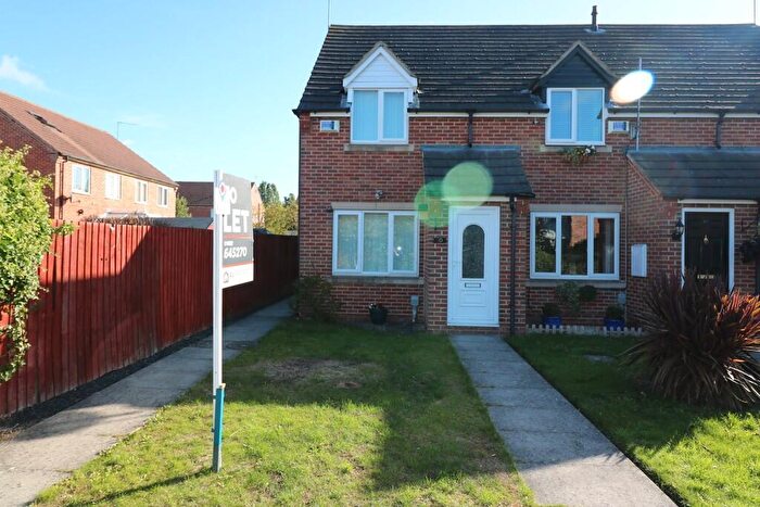 2 Bedroom End Of Terrace House To Rent In West Grove, HU4