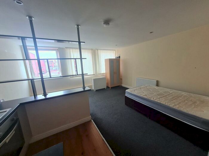 Flat To Rent In Princegate, Doncaster, DN1