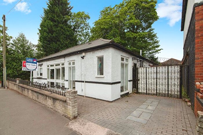 4 Bedroom Detached Bungalow For Sale In All Saints Way, West Bromwich, B71
