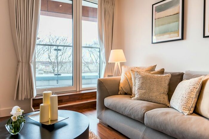 3 Bedroom Flat To Rent In Norman Road, London, SE10