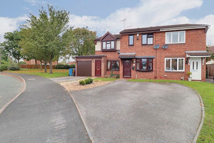 2 Bedroom Terraced House To Rent In Benenden Close, Stafford, ST17