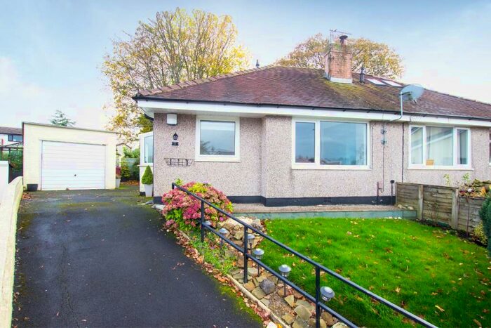 2 Bedroom Semi-Detached Bungalow To Rent In St. Michael's Close, Blackburn, BB2