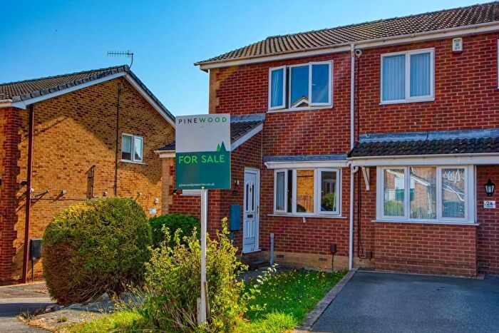 2 Bedroom Semi-Detached House For Sale In Malia Road, Chesterfield, S41
