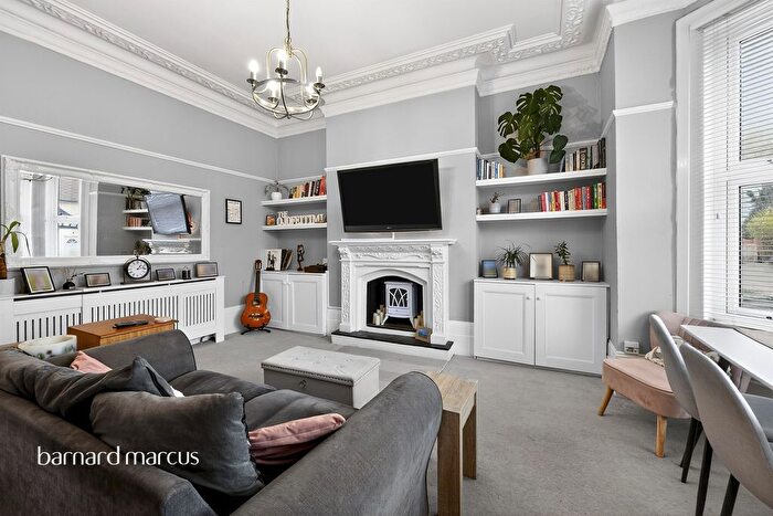 1 Bedroom Flat To Rent In Clarendon Road, Wallington, SM6