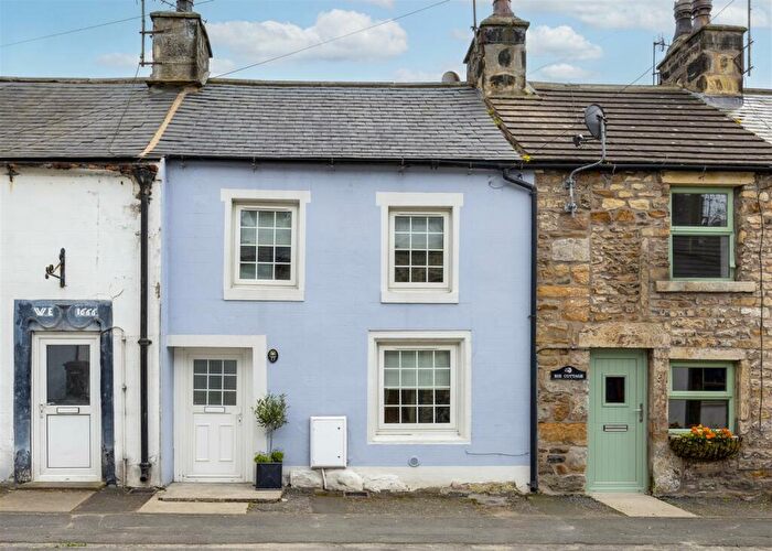 3 Bedroom Terraced House For Sale In Main Street, Bentham, LA2