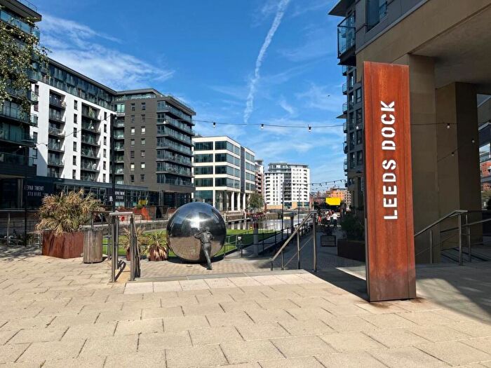 2 Bedroom Flat To Rent In Clarence House, The Boulevard, Leeds, LS10