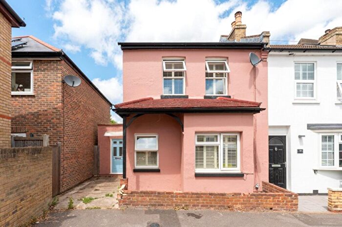2 Bedroom End Of Terrace House For Sale In Princes Street, Sutton, SM1