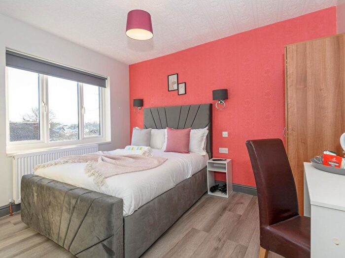 1 Bedroom Flat To Rent In City Of Leeds, LS12