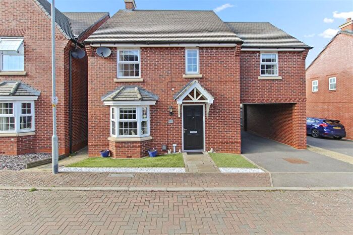 4 Bedroom Detached House For Sale In Heron Close, Higham Ferrers, Rushden, NN10