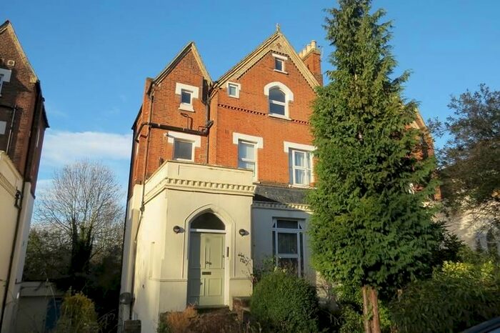 2 Bedroom Flat To Rent In Wood Vale, Forest Hill, London, SE23