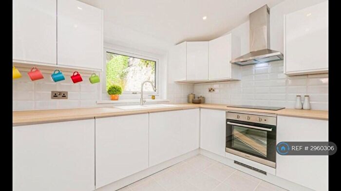 4 Bedroom Terraced House To Rent In Habershon St, Cardiff, CF24
