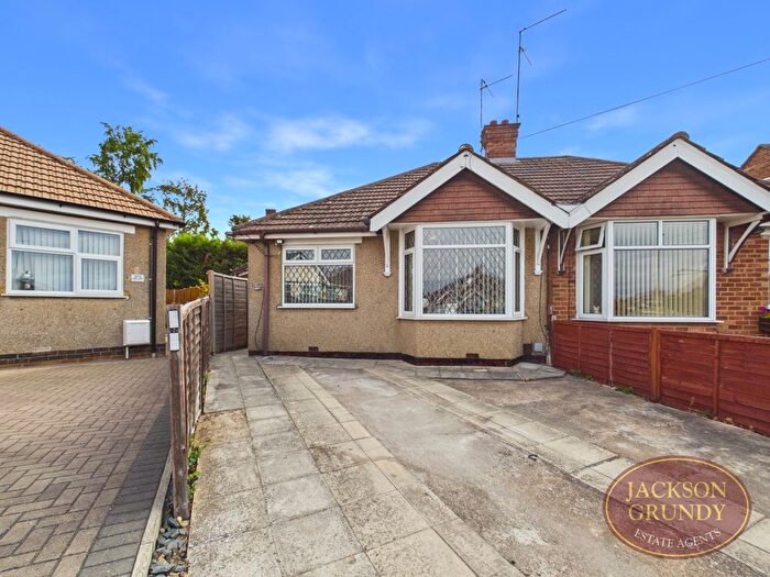 3 Bedroom Semi-Detached Bungalow For Sale In Trevor Close, Duston, NN5