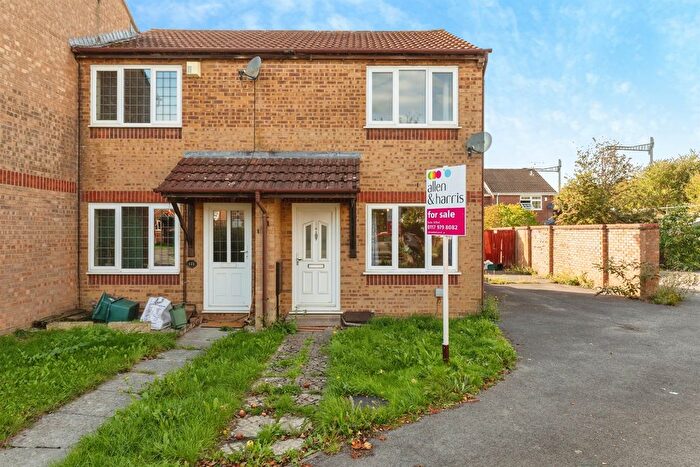 2 Bedroom End Of Terrace House For Sale In New Road, Stoke Gifford, Bristol, BS34