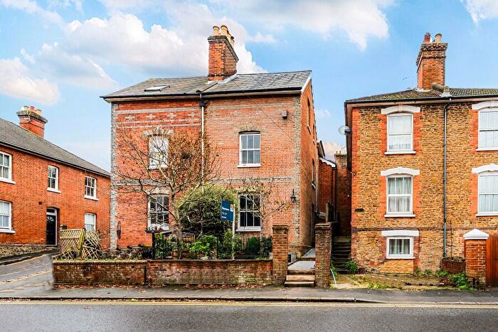 4 Bedroom Terraced House To Rent In Sydenham Road, Guildford, GU1