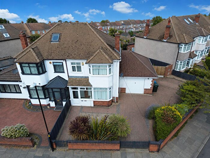 3 Bedroom Semi-Detached House For Sale In Norman Place Road, Coundon, Coventry, CV6