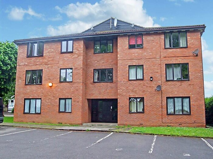 2 Bedroom Apartment For Sale In Castle Street, Wellingborough, NN8