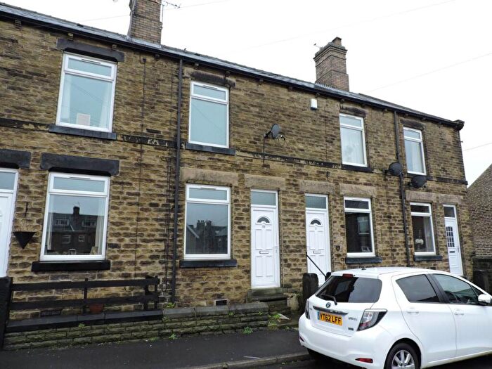 3 Bedroom House To Rent In Watson Street, Hoyland Common, Barnsley, S74