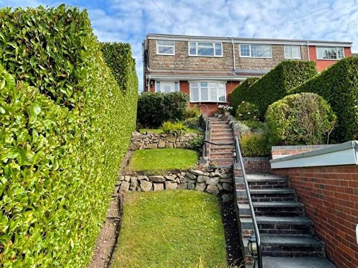 3 Bedroom Semi-Detached House To Rent In Washerwall Lane, Werrington, Stoke-On-Trent, ST9