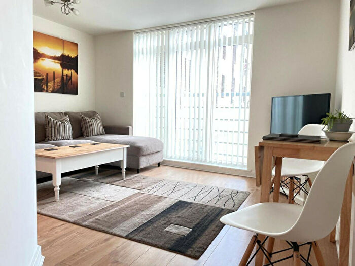 1 Bedroom Apartment To Rent In Kingfisher Meadow, Maidstone, Kent, ME16