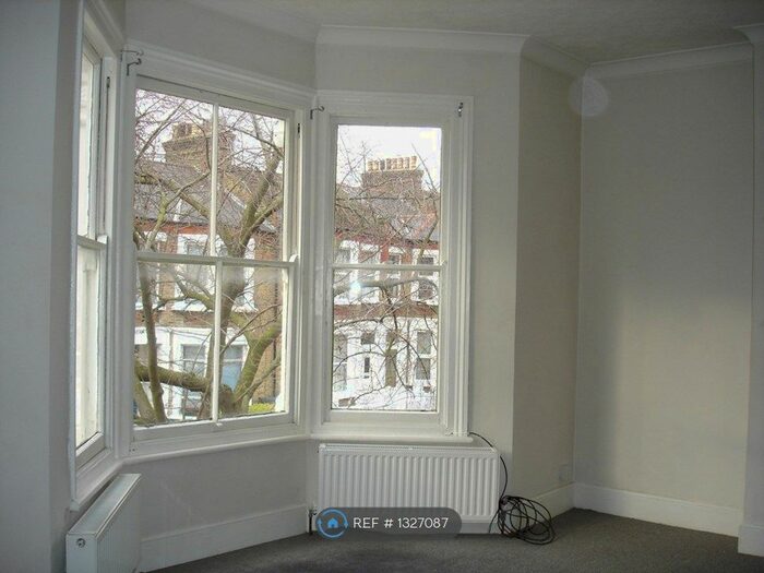 2 Bedroom Flat To Rent In Aspinall Road, London SE4