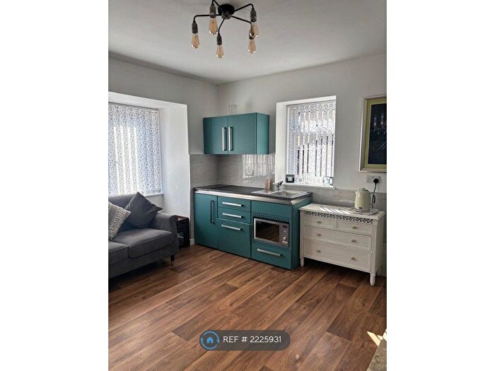 1 Bedroom Flat To Rent In Timberdine Avenue, Worcester, WR5