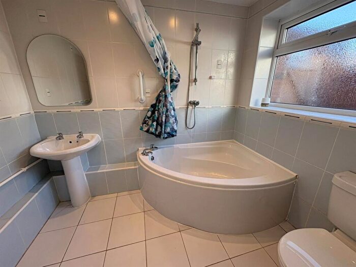 2 Bedroom Bungalow To Rent In Brunton Street, Darlington, DL1