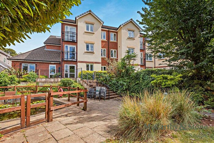 2 Bedroom Flat For Sale In William Court, Overnhill Road, Downend, Bristol, BS16