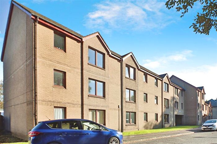 2 Bedroom Flat For Sale In Forth Court, Stirling, FK8