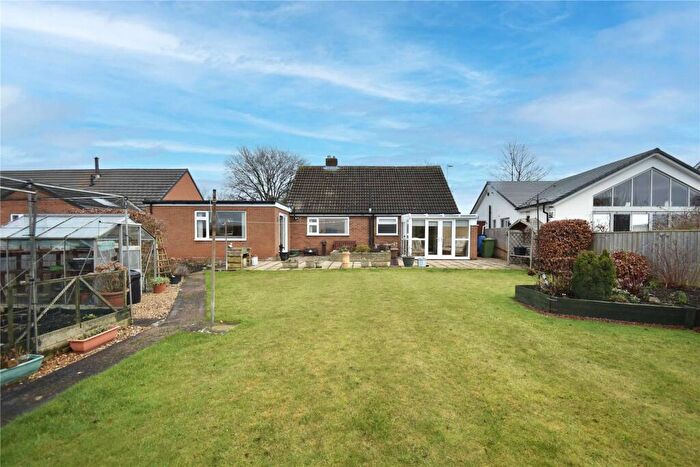 4 Bedroom Bungalow For Sale In Mowbray Road, Northallerton, North Yorkshire, DL6