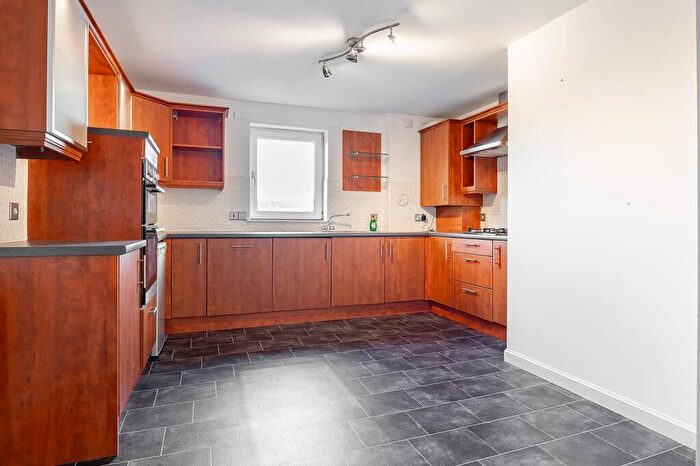 2 Bedroom Apartment To Rent In St. Ninians Way, Linlithgow, EH49