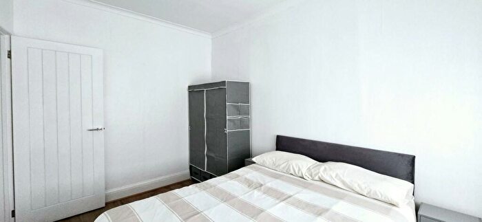 1 Bedroom Flat To Rent In Ferndale Road, Enfield, EN3