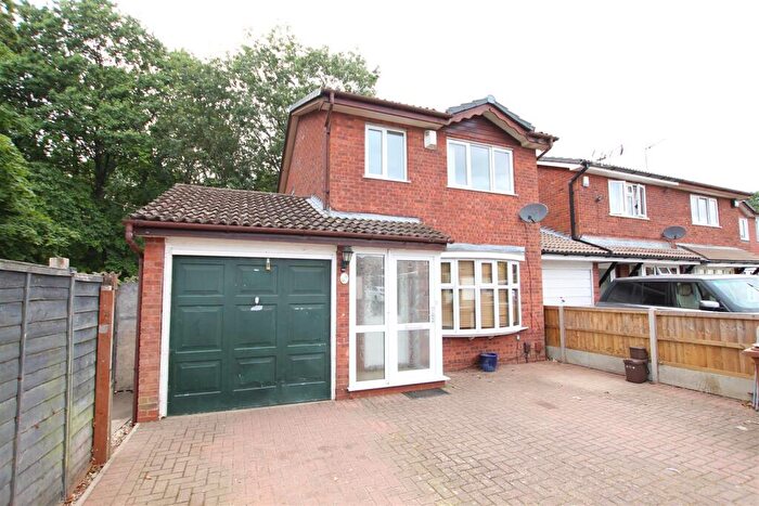 3 Bedroom House To Rent In Wysall Road, Northampton, NN3