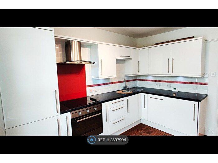 2 Bedroom Flat To Rent In Peverell, Plymouth, PL2