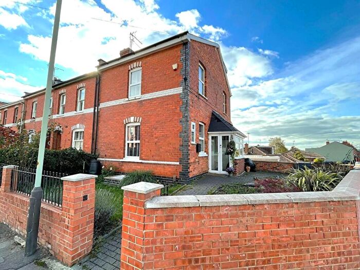 4 Bedroom House For Sale In Haywards Road, GL52