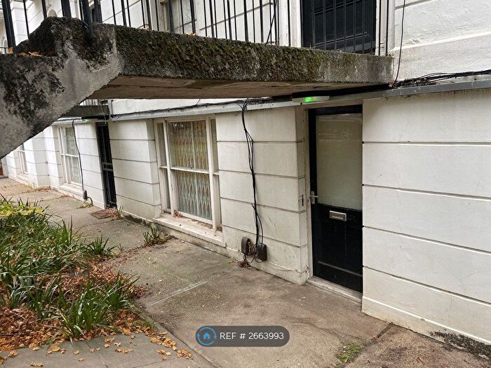 1 Bedroom Flat To Rent In Foxley Road, London, SW9