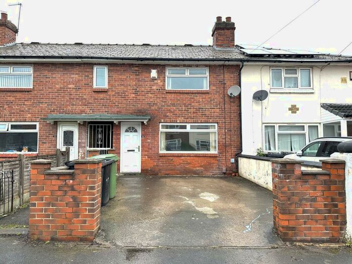 2 Bedroom Terraced House To Rent In Neville Grove, Leeds, LS9