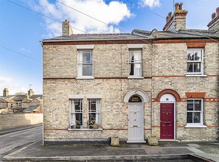 3 Bedroom End Terrace House For Sale In Doris Street, Newmarket, CB8