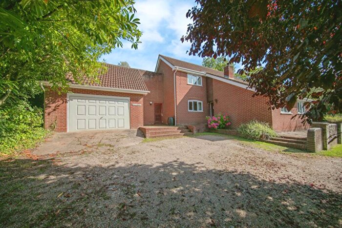 4 Bedroom Detached House For Sale In Mill Road, Badingham, Woodbridge, Suffolk, IP13
