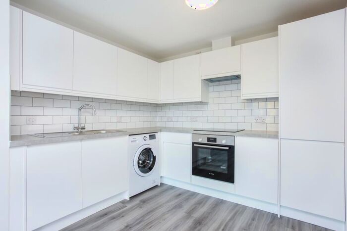 2 Bedroom Apartment To Rent In The Origin Apartments, Bracknell, RG12