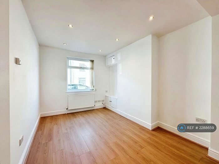 3 Bedroom Terraced House To Rent In Cross Street, Prescot, L34