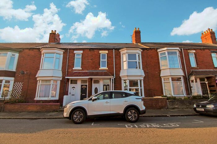 2 Bedroom Flat To Rent In Ashley Road, South Shields NE34